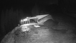 Modrá sjezdovka - dojezd k lanové dráze