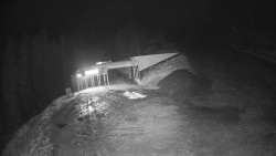 Modrá sjezdovka - dojezd k lanové dráze