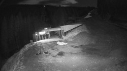 Modrá sjezdovka - dojezd k lanové dráze