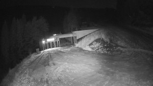 Przełęcz Czerwonohorska - Niebieska trasa narciarska – zjazd do stacji kolejki linowej - 9.8.2026 v 00:40 Przełęcz Czerwonohorska - Niebieska trasa narciarska – zjazd do stacji kolejki linowej - 9.8.2026 v 00:40