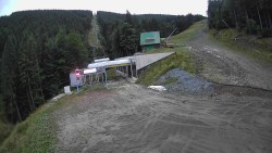 Niebieska trasa narciarska – zjazd do stacji kolejki linowej