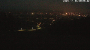 Ski areál Dlouhoňovice - Sjezdovka - 15.11.2025 v 06:32 Ski areál Dlouhoňovice - Sjezdovka - 15.11.2025 v 06:32