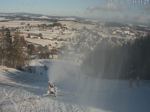 Ski areál Dlouhoňovice - Sjezdovka - 30.12.2025 v 11:15 Ski areál Dlouhoňovice - Sjezdovka - 30.12.2025 v 11:15