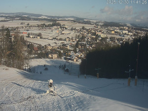 Ski areál Dlouhoňovice - Sjezdovka - 30.12.2025 v 11:45 Ski areál Dlouhoňovice - Sjezdovka - 30.12.2025 v 11:45