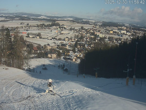 Ski areál Dlouhoňovice - Sjezdovka - 30.12.2025 v 12:02 Ski areál Dlouhoňovice - Sjezdovka - 30.12.2025 v 12:02