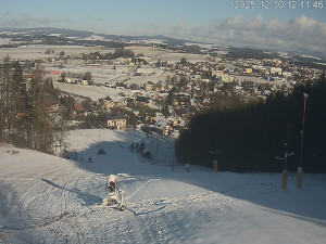 Ski areál Dlouhoňovice - Sjezdovka - 30.12.2025 v 12:15 Ski areál Dlouhoňovice - Sjezdovka - 30.12.2025 v 12:15