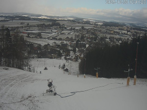 Ski areál Dlouhoňovice - Sjezdovka - 30.12.2025 v 12:45 Ski areál Dlouhoňovice - Sjezdovka - 30.12.2025 v 12:45