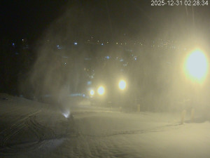 Ski areál Dlouhoňovice - Sjezdovka - 31.12.2025 v 02:32 Ski areál Dlouhoňovice - Sjezdovka - 31.12.2025 v 02:32