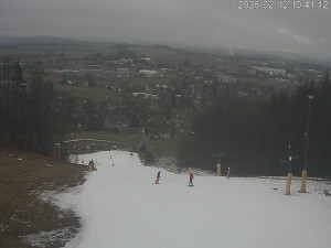 Ski areál Dlouhoňovice - Sjezdovka - 12.2.2026 v 10:45 Ski areál Dlouhoňovice - Sjezdovka - 12.2.2026 v 10:45