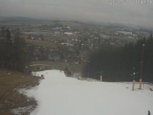 Ski areál Dlouhoňovice - Sjezdovka - 12.2.2026 v 11:45 Ski areál Dlouhoňovice - Sjezdovka - 12.2.2026 v 11:45