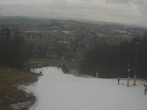 Ski areál Dlouhoňovice - Sjezdovka - 12.2.2026 v 12:02 Ski areál Dlouhoňovice - Sjezdovka - 12.2.2026 v 12:02