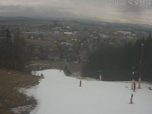 Ski areál Dlouhoňovice - Sjezdovka - 12.2.2026 v 12:15 Ski areál Dlouhoňovice - Sjezdovka - 12.2.2026 v 12:15