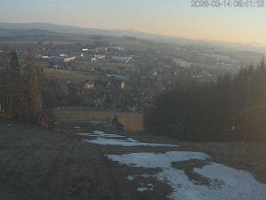 Ski areál Dlouhoňovice - Sjezdovka - 14.3.2026 v 06:45 Ski areál Dlouhoňovice - Sjezdovka - 14.3.2026 v 06:45