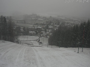 Ski areál Dlouhoňovice - Sjezdovka - 17.3.2026 v 06:32 Ski areál Dlouhoňovice - Sjezdovka - 17.3.2026 v 06:32