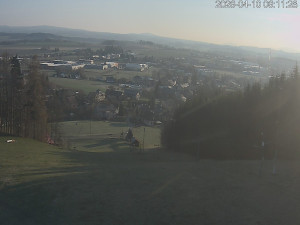 Ski areál Dlouhoňovice - Sjezdovka - 10.4.2026 v 07:15 Ski areál Dlouhoňovice - Sjezdovka - 10.4.2026 v 07:15