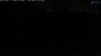 Snímek 18.11.2025 v 23:30