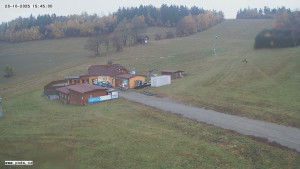 Ski Olešnice - Celkový pohled - 28.10.2025 v 15:45 Ski Olešnice - Celkový pohled - 28.10.2025 v 15:45