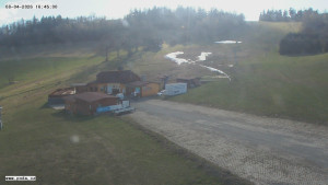 Ski Olešnice - Celkový pohled - 8.4.2026 v 16:45 Ski Olešnice - Celkový pohled - 8.4.2026 v 16:45