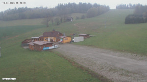 Ski Olešnice - Celkový pohled - 19.4.2026 v 15:45 Ski Olešnice - Celkový pohled - 19.4.2026 v 15:45