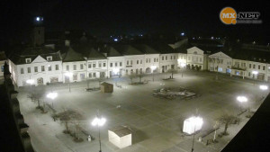 Město Bruntál - Náměstí Míru - 8.11.2025 v 04:32 Město Bruntál - Náměstí Míru - 8.11.2025 v 04:32