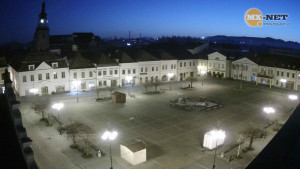 Město Bruntál - Náměstí Míru - 8.11.2025 v 06:02 Město Bruntál - Náměstí Míru - 8.11.2025 v 06:02