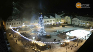 Město Bruntál - Náměstí Míru - 23.12.2025 v 19:32 Město Bruntál - Náměstí Míru - 23.12.2025 v 19:32