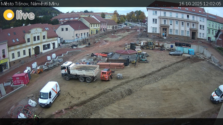 Město Tišnov - Náměstí Míru - 16.10.2025 v 12:02 Město Tišnov - Náměstí Míru - 16.10.2025 v 12:02
