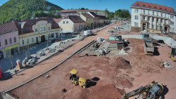 Náměstí Míru