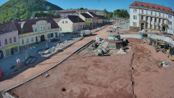 Náměstí Míru