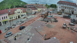 Náměstí Míru