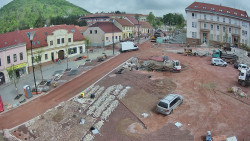Náměstí Míru