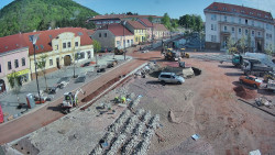 Náměstí Míru
