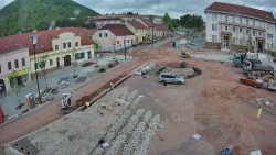 Náměstí Míru