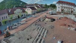 Náměstí Míru