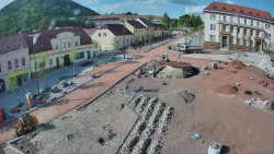 Náměstí Míru