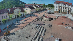 Náměstí Míru