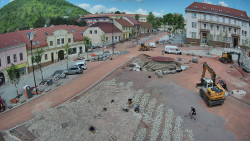 Náměstí Míru