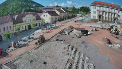 Náměstí Míru