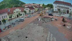 Náměstí Míru