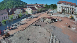 Náměstí Míru