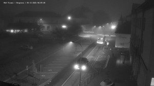 Město Tišnov - Riegerova ulice - 5.11.2025 v 06:15 Město Tišnov - Riegerova ulice - 5.11.2025 v 06:15