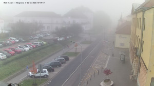 Město Tišnov - Riegerova ulice - 5.11.2025 v 07:15 Město Tišnov - Riegerova ulice - 5.11.2025 v 07:15