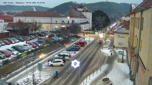 Město Tišnov - Riegerova ulice - 5.1.2026 v 16:30 Město Tišnov - Riegerova ulice - 5.1.2026 v 16:30