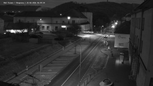 Město Tišnov - Riegerova ulice - 25.2.2026 v 06:15 Město Tišnov - Riegerova ulice - 25.2.2026 v 06:15