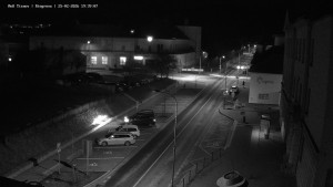 Město Tišnov - Riegerova ulice - 25.2.2026 v 19:45 Město Tišnov - Riegerova ulice - 25.2.2026 v 19:45