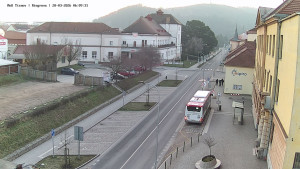 Město Tišnov - Riegerova ulice - 20.3.2026 v 06:15 Město Tišnov - Riegerova ulice - 20.3.2026 v 06:15