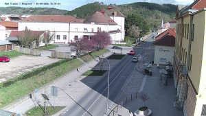 Město Tišnov - Riegerova ulice - 5.4.2026 v 16:45 Město Tišnov - Riegerova ulice - 5.4.2026 v 16:45