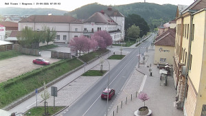Město Tišnov - Riegerova ulice - 19.4.2026 v 07:15 Město Tišnov - Riegerova ulice - 19.4.2026 v 07:15