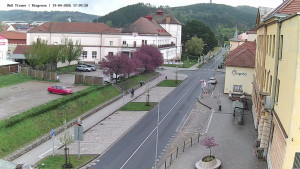 Město Tišnov - Riegerova ulice - 19.4.2026 v 17:15 Město Tišnov - Riegerova ulice - 19.4.2026 v 17:15