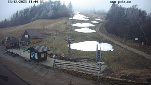 Skiareál Hodonín u Kunštátu - Sjezdovka - 15.12.2025 v 11:45 Skiareál Hodonín u Kunštátu - Sjezdovka - 15.12.2025 v 11:45